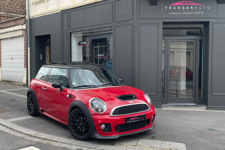 MINI HATCH R56