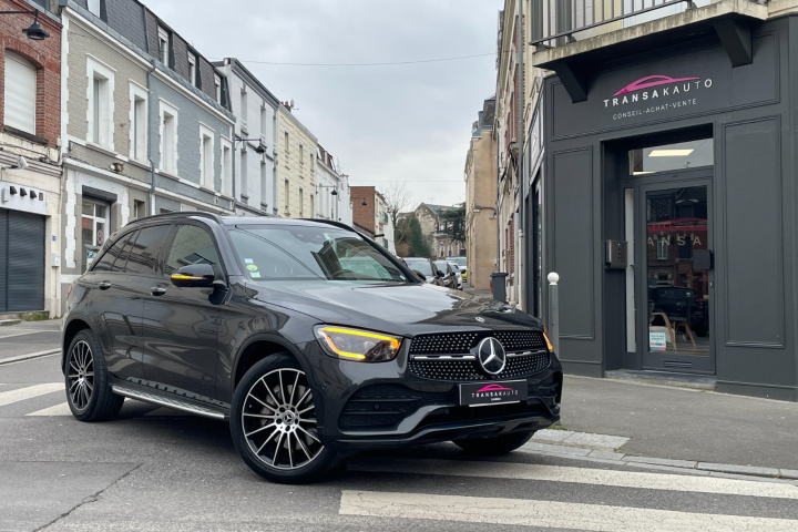 MERCEDES GLC