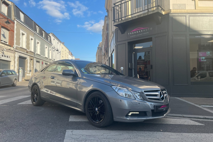 MERCEDES CLASSE E COUPE
