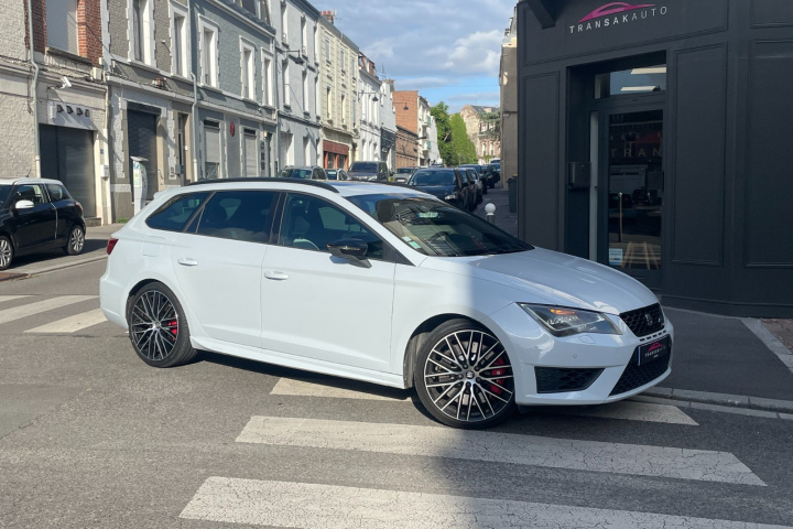 SEAT LEON ST