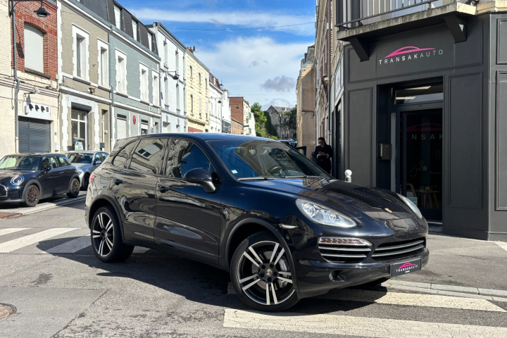 PORSCHE CAYENNE