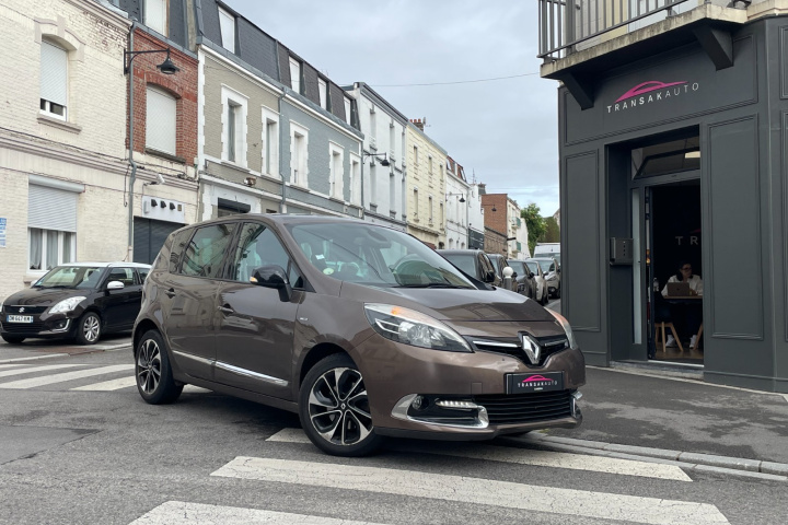 RENAULT GRAND SCENIC III
