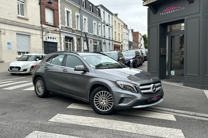 MERCEDES CLASSE GLA