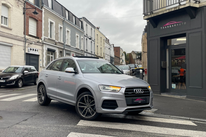AUDI Q3