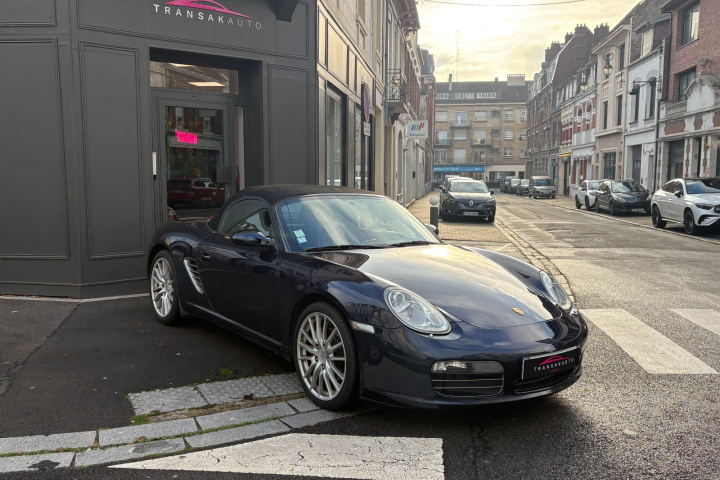 PORSCHE BOXSTER