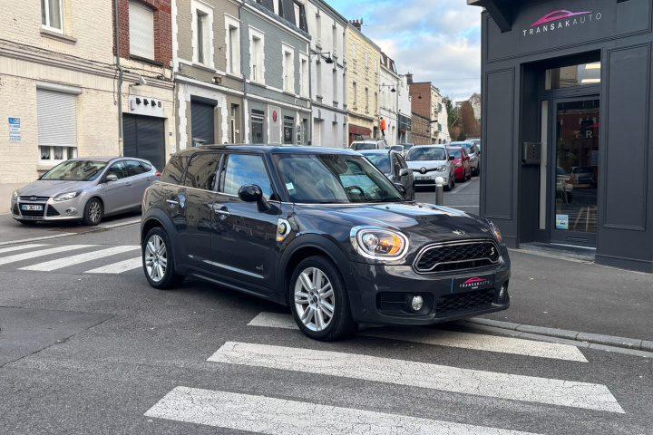 MINI COUNTRYMAN F60