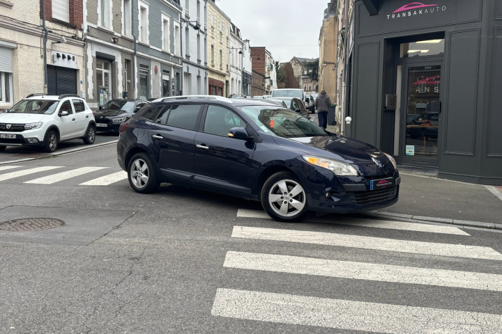 RENAULT MEGANE III BERLINE