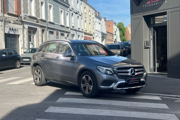 MERCEDES GLC