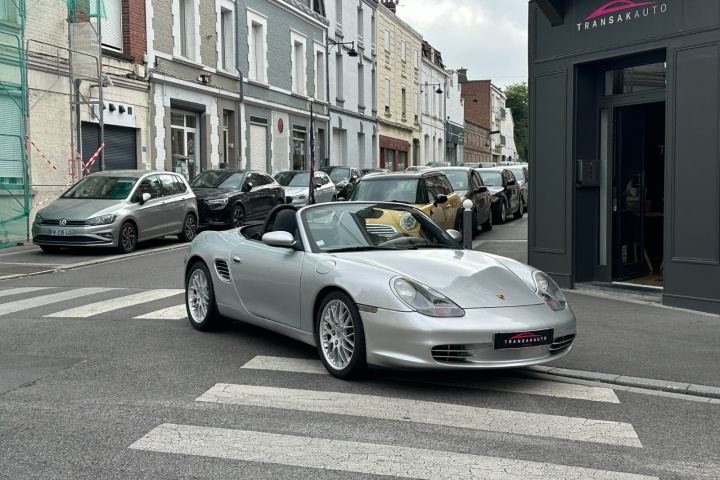 PORSCHE BOXSTER