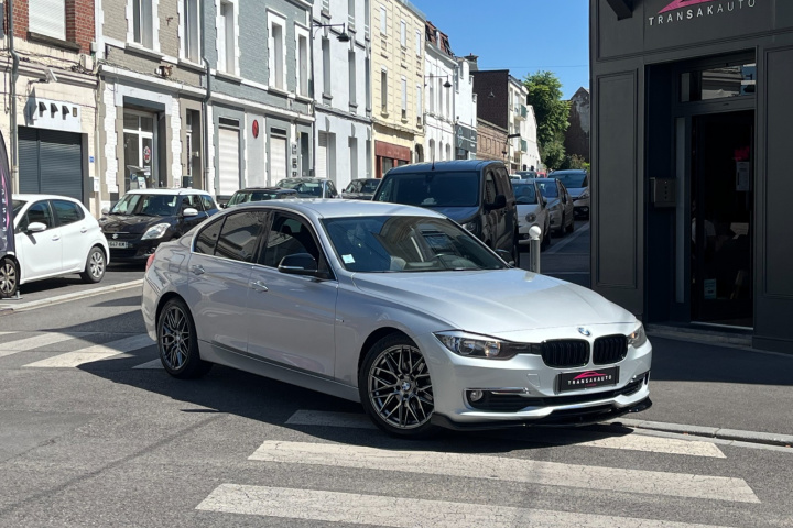 BMW SERIE 3 F30