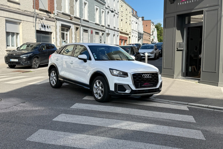 AUDI Q2
